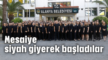 Mesaiye siyah giyerek başladılar