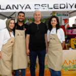 Alanya Tropikal Meyve Festivali büyük ilgi gördü