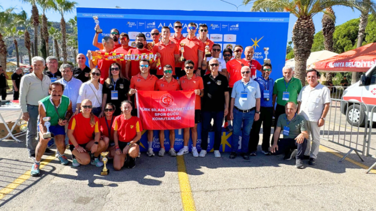 Alanya'da düzenlenen Avrupa Triatlon Kupası'nda 26 ülkeden 367 sporcu yarıştı