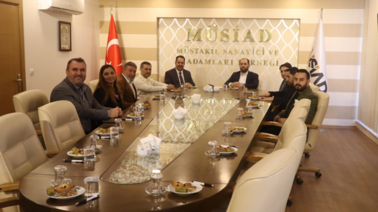 Arslan'dan MÜSİAD'a ziyaret