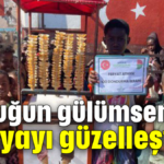 Çocuğun gülümsemesi dünyayı güzelleştirir