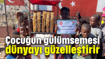 Çocuğun gülümsemesi dünyayı güzelleştirir