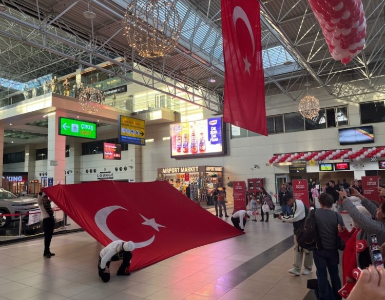 FRAPORT TAV'DA 29 EKİM CUMHURİYET COŞKUSU