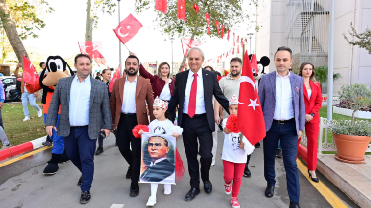 Kepez'de 4 gün Cumhuriyet Bayramı coşkusu yaşandı