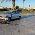 Manavgat'ta otomobille çarpışan motosikletteki 2 kişi yaralandı