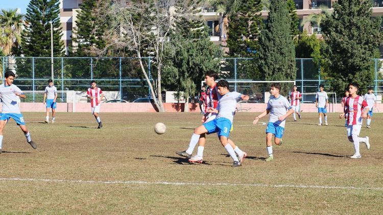 Kemer U14 takımı Kepez Spor ile 1-1 berabere kaldı