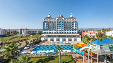 Alanya'da 4 yıldızlı otel satılık!