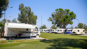 Büyükşehir Lara-Güzeloba'da Karavan Park yapımına başlıyor