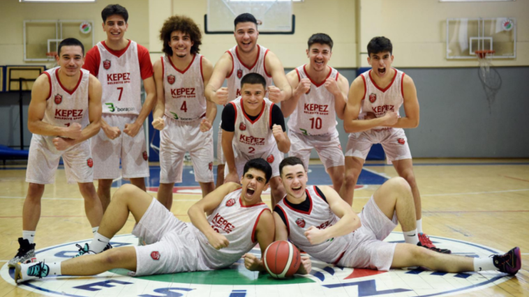 Kepez U18 play-off biletini aldı