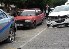 Lüks otomobil park halindeki araçlara çarparak durabildi