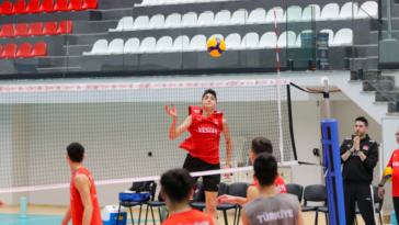 Alanya'da voleybol şöleni