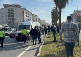 Kamyonetle çarpışan motosiklet sürücüsü hayatını kaybetti