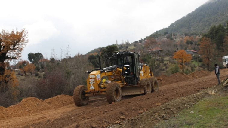 Kemer Ovacık yolu asfalta hazırlandı