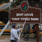 Kepez'de parkları yenileme çalışmaları sürüyor