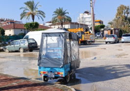 Manavgat'ta devrilen elektrikli bisikletin sürücüsü yaralandı