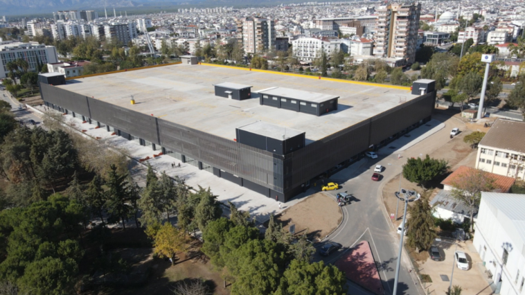 Üniversite hastanesinin otopark sorunu çözüldü