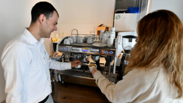 Kahve tutkunları Muratpaşa'da 'Barista Eğitimi'nde buluştu