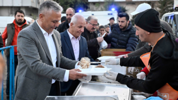 Muratpaşa'da 55 mahallenin sakinleri iftar sofralarında buluşacak