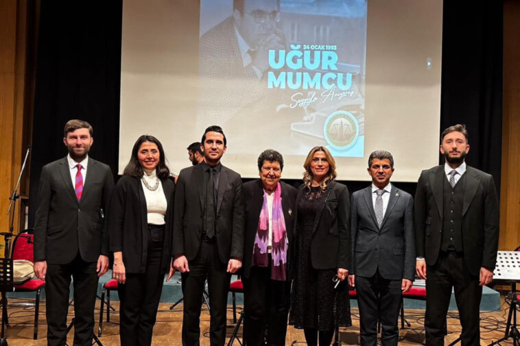 Antalya Barosu Uğur Mumcu’yu andı