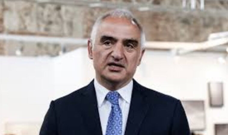 Eski çalışanı, Ersoy adına Ersoy’a izin vermiş