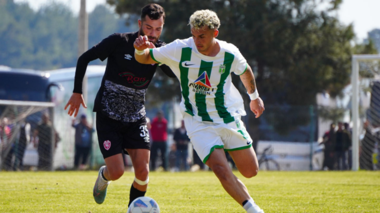 Antalya derbisini Manavgat Belediyespor farklı kazandı