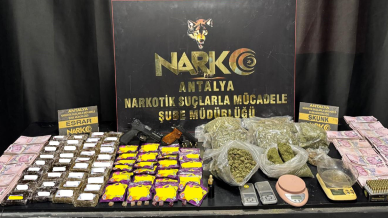 Antalya'da zehir tacirlerine geçit yok