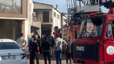 Mobilya üretim atölyesinde korkutan yangın